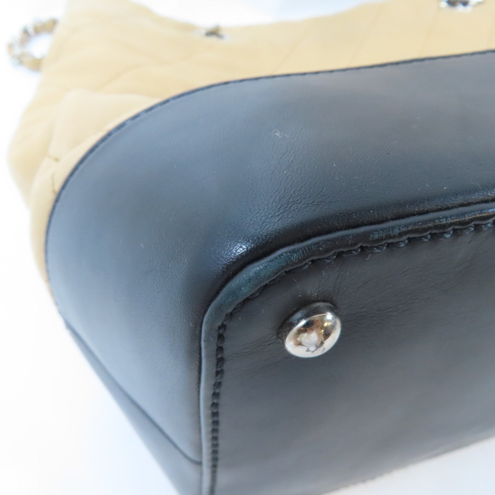 CHANEL 【激減優惠】菱格羊皮皮革Chain Shoulder Bag銀扣鏈帶肩背袋淺褐色/黑色