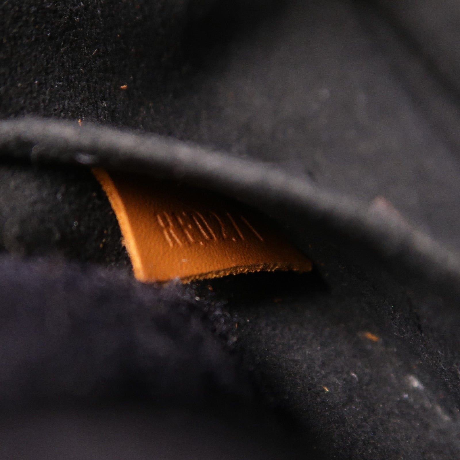 LOUIS VUITTON Monogrqam Reverse Mini Dauphine肩背袋棕色