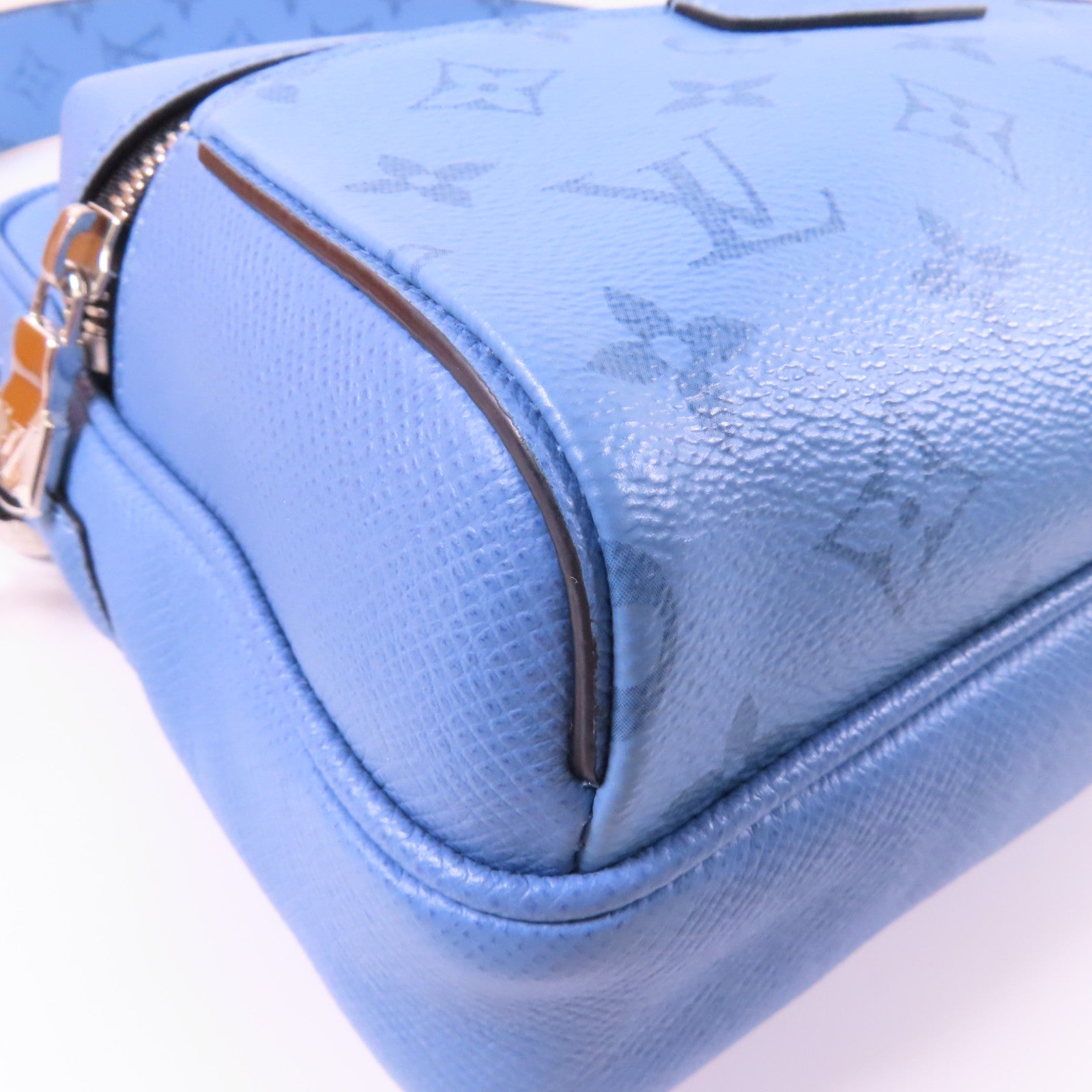 LOUIS VUITTON Monogram Outdoor Messenger銀扣肩背袋藍色