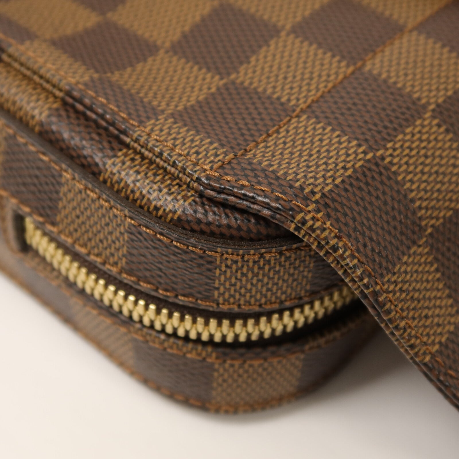LOUIS VUITTON Damier Geronimos腰包