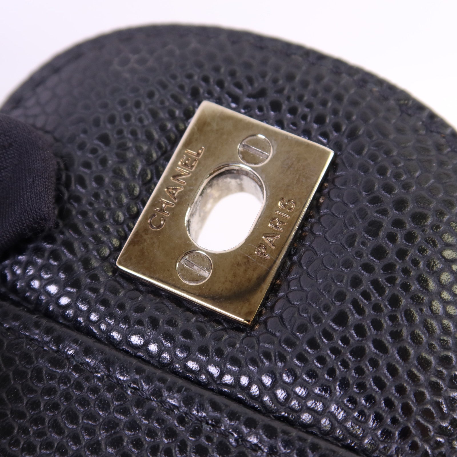CHANEL 牛皮皮革Maxi Classic銀扣鏈帶肩背袋