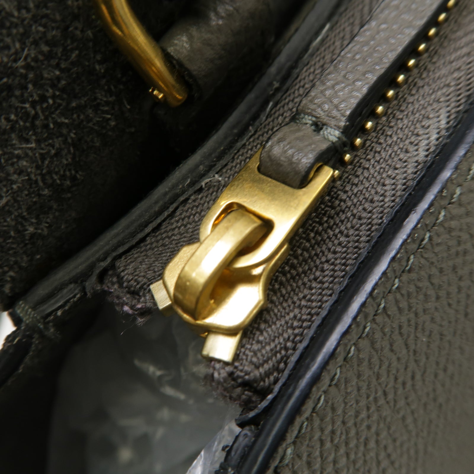 CELINE 牛皮皮革Belt Bag金扣手挽肩背兩用袋灰色