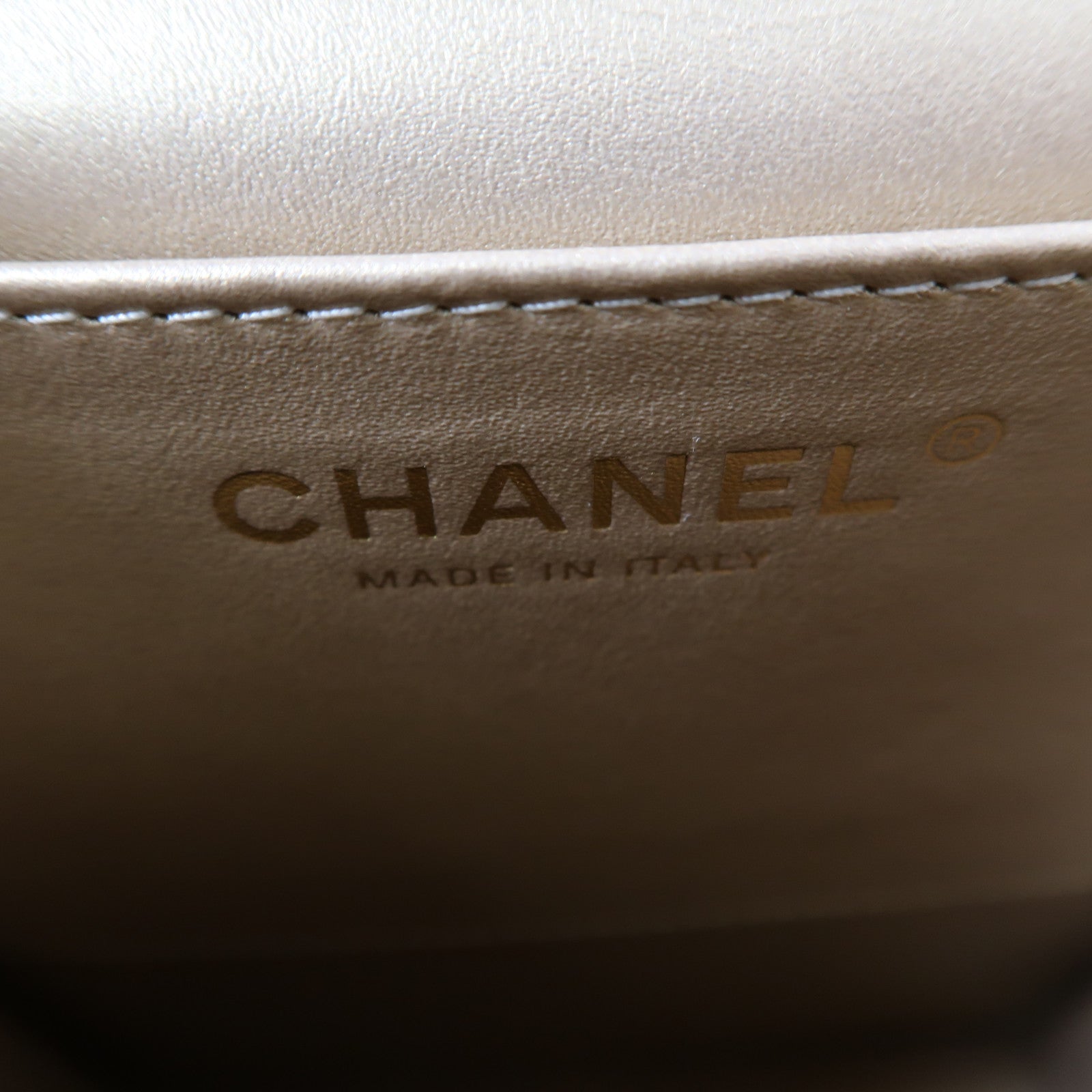 CHANEL【激減優惠】 羊皮皮革Matelasse Pearl Chain Bag金扣鏈帶肩背袋黑色