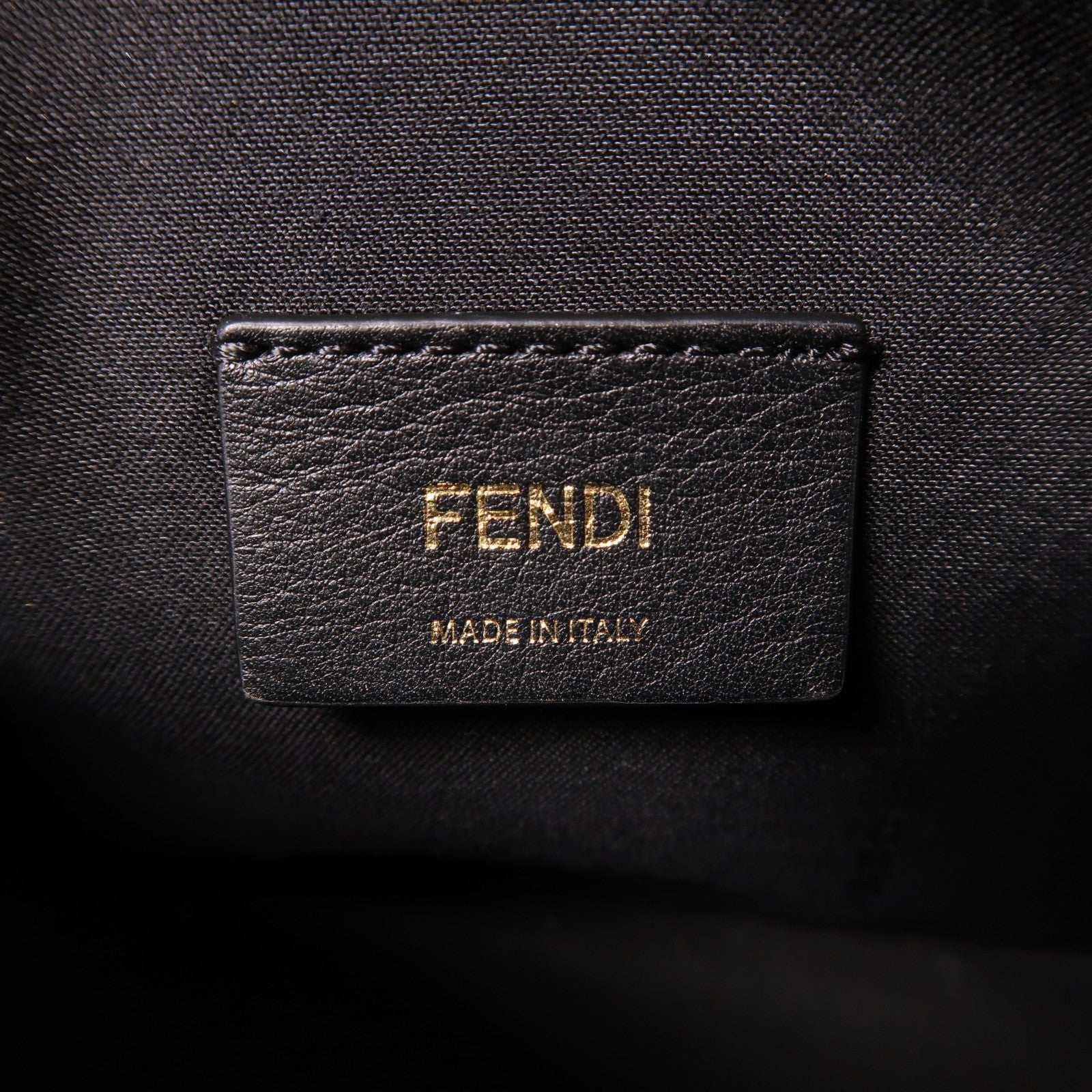 FENDI 皮革Shoulder Bag金扣肩背袋棕色/黑色