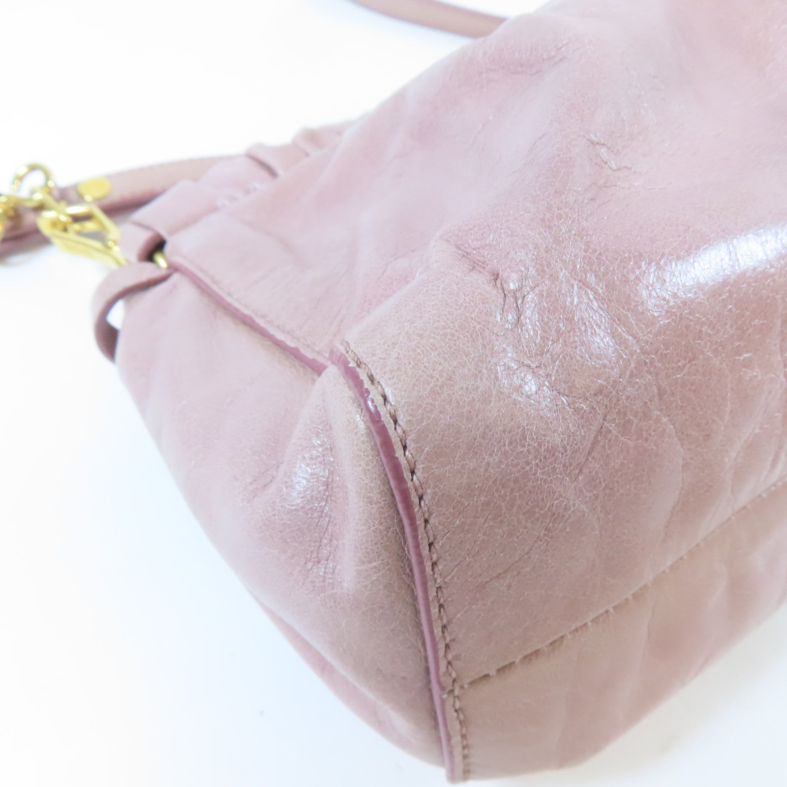 Miu Miu 牛皮皮革Shoulder Bag金扣肩背袋粉紅色