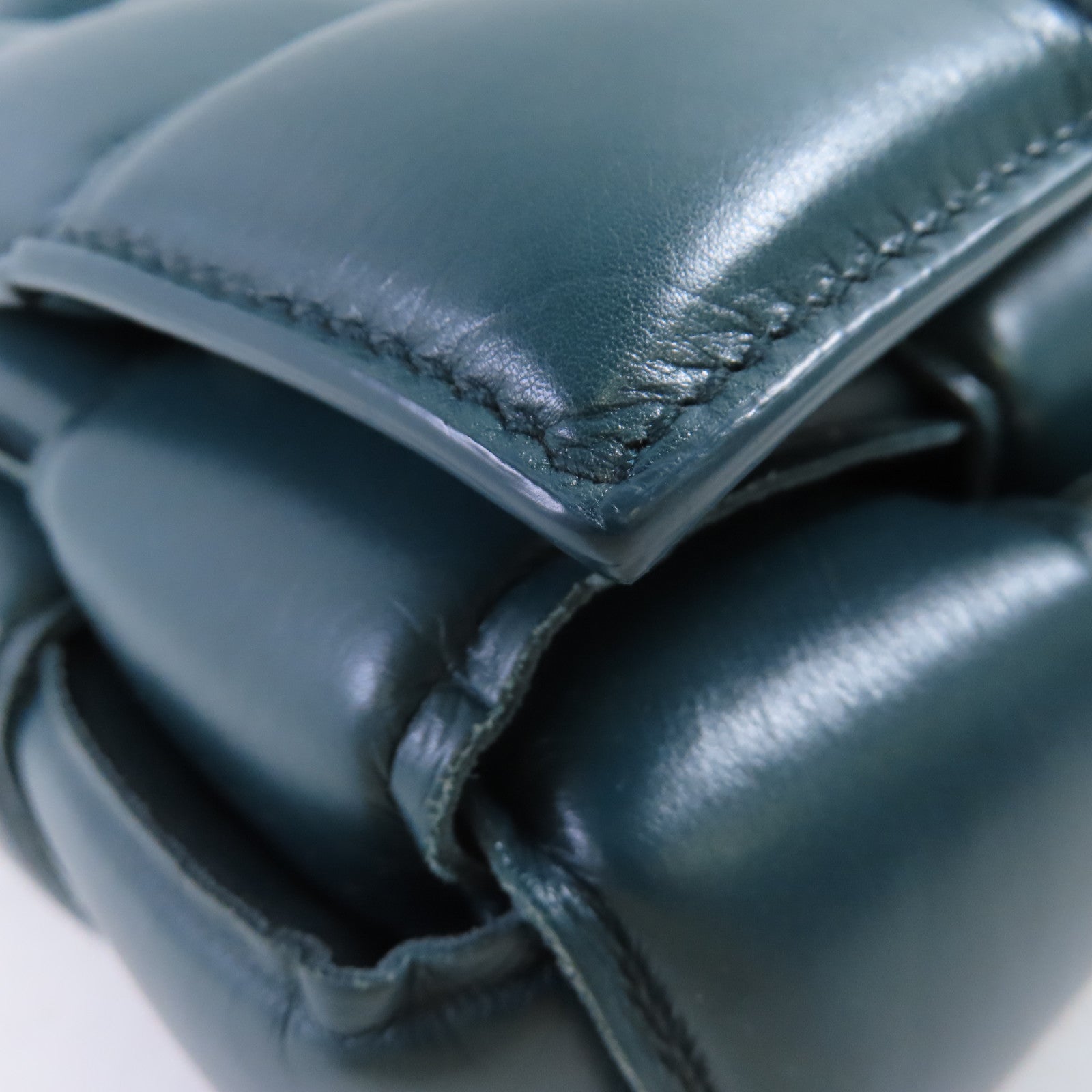 BOTTEGA VENETA 羊皮皮革Padded Cassette Shoulder Bag金扣肩背袋綠色