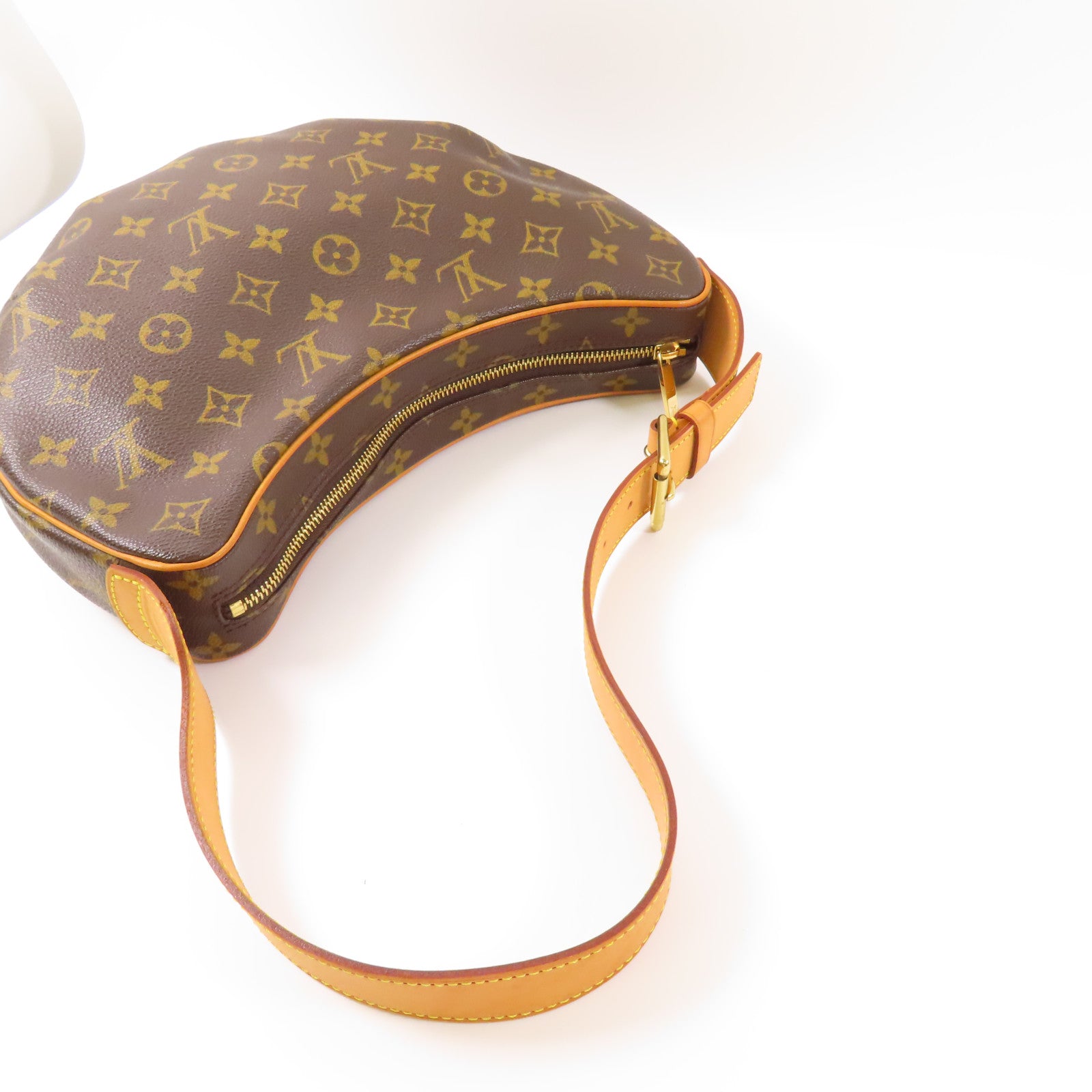 LOUIS VUITTON Monogram Croissant MM金扣肩背袋