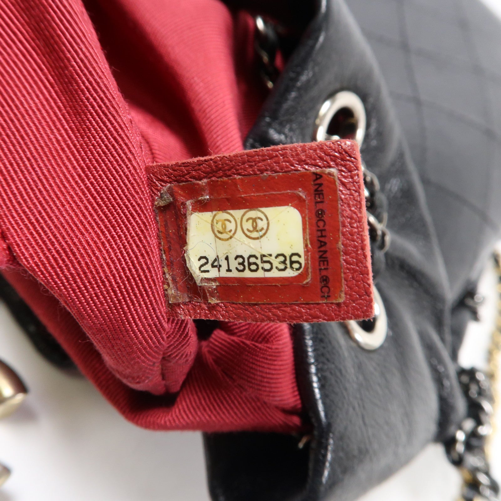 CHANEL 【激減優惠】菱格牛皮皮革Chain Shoulder Bag金扣/銀扣鏈帶肩背袋黑色