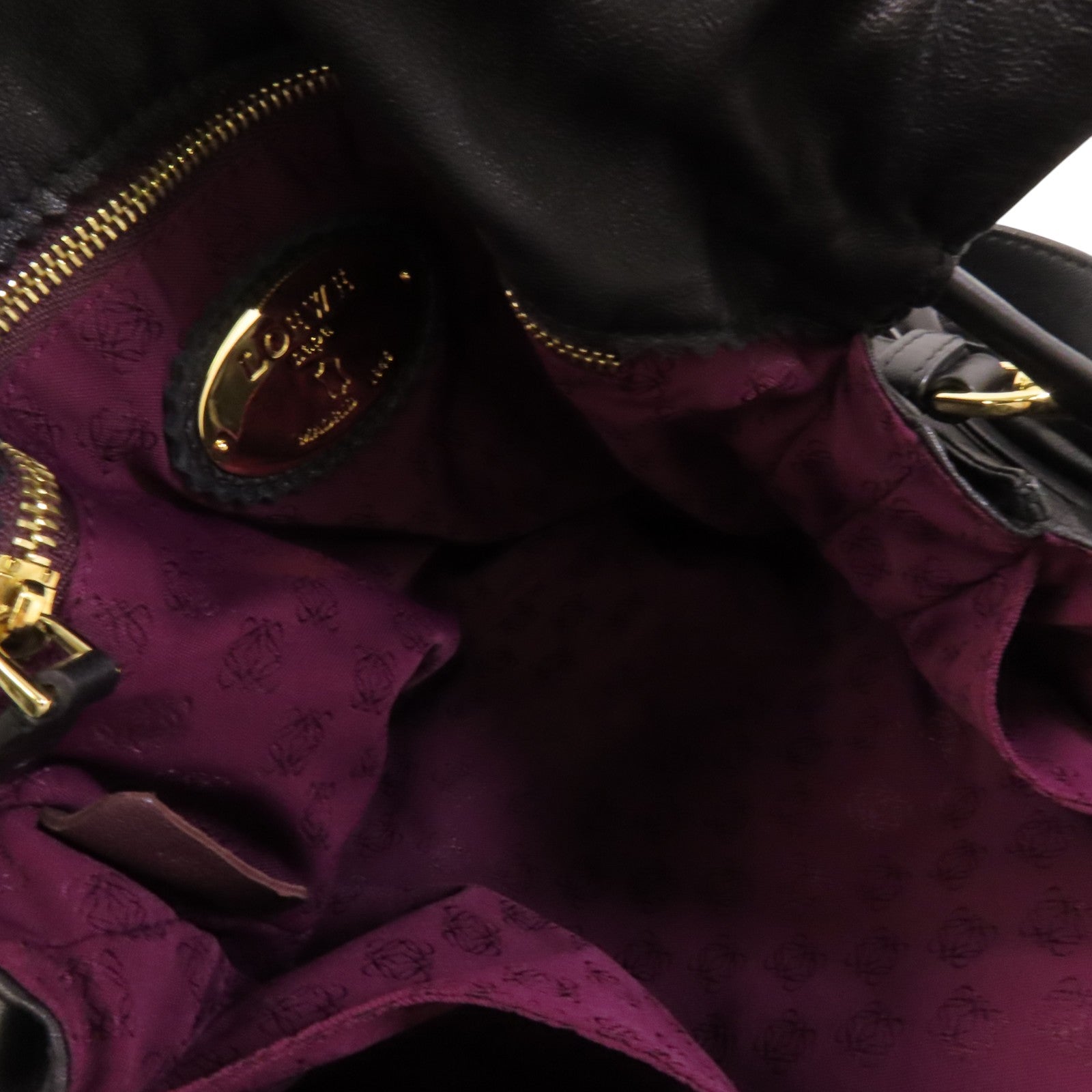 LOEWE 羊皮皮革Shoulder Bag金扣肩背袋