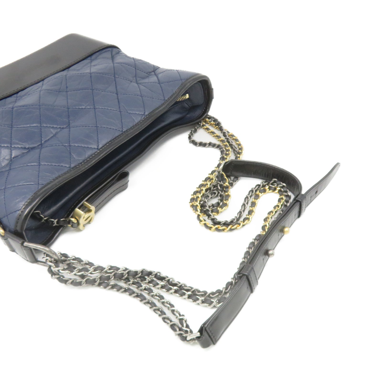 CHANEL Diamond Sheepskin Leather Gabrielle Hobo Medium Chain Shoulder Bag Gold Buckle Chain Shoulder Bag Blue/Black