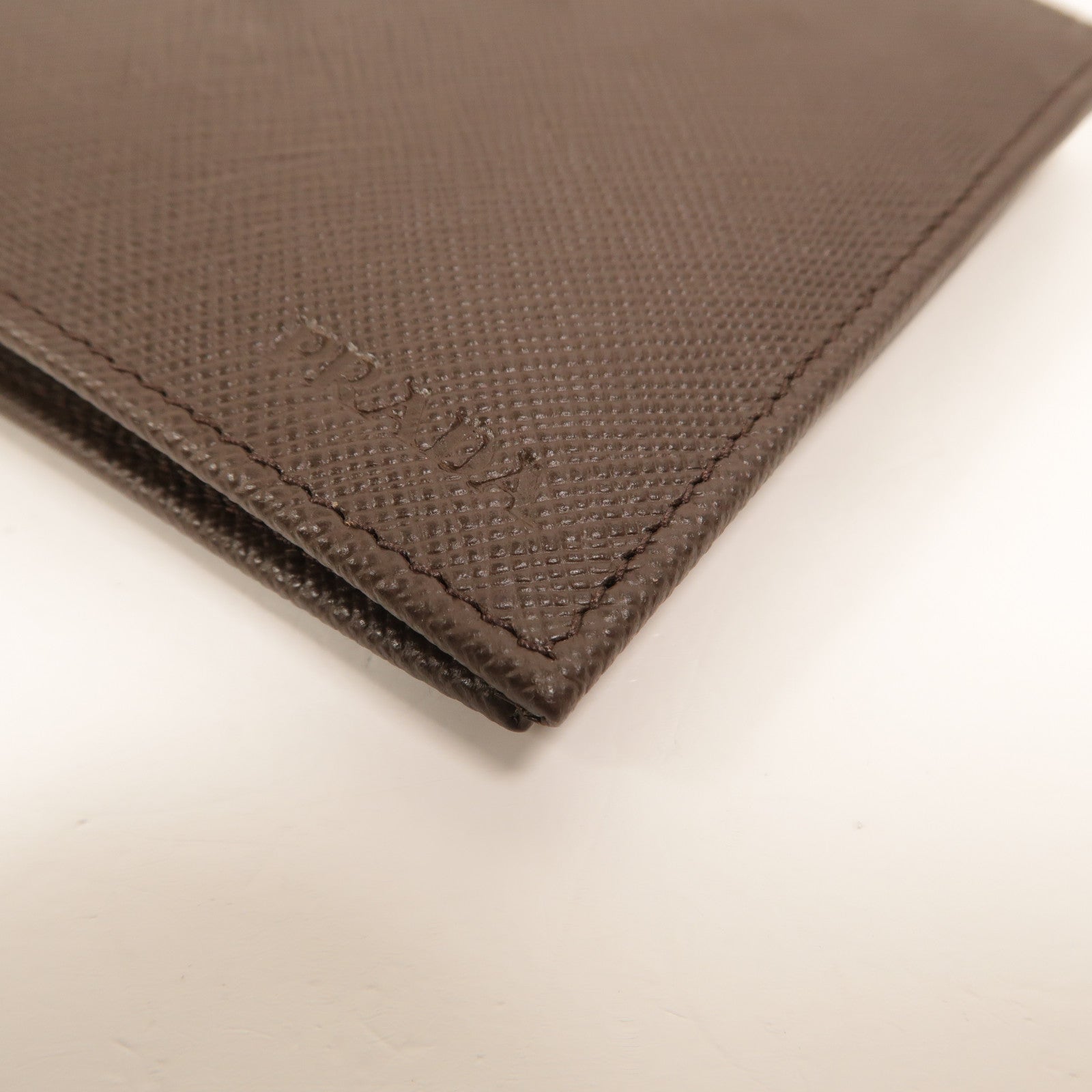 PRADA Saffiano皮革Fold Wallet錢包