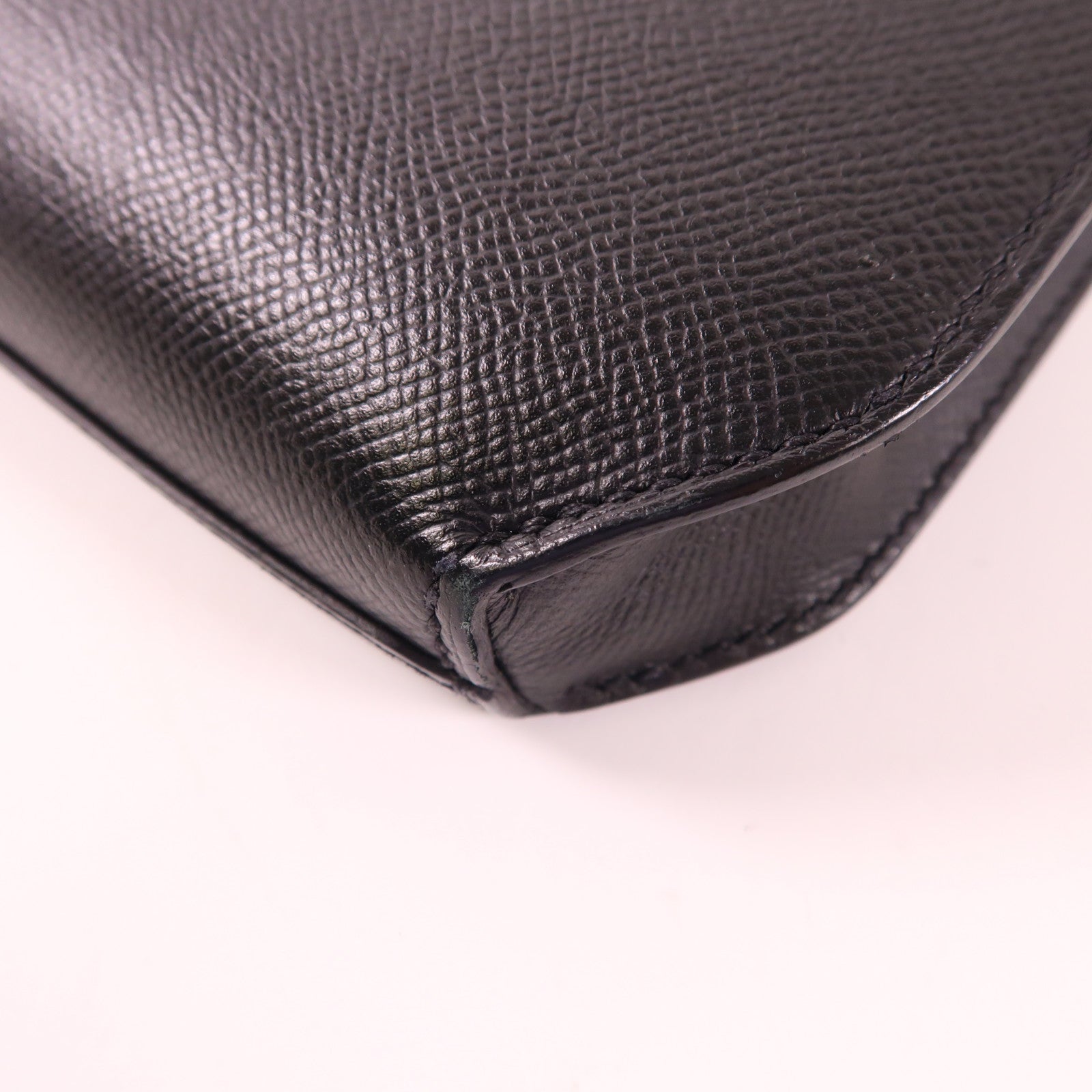 HERMES Epsom皮革Kelly Depeches 25金扣手拿包Noir