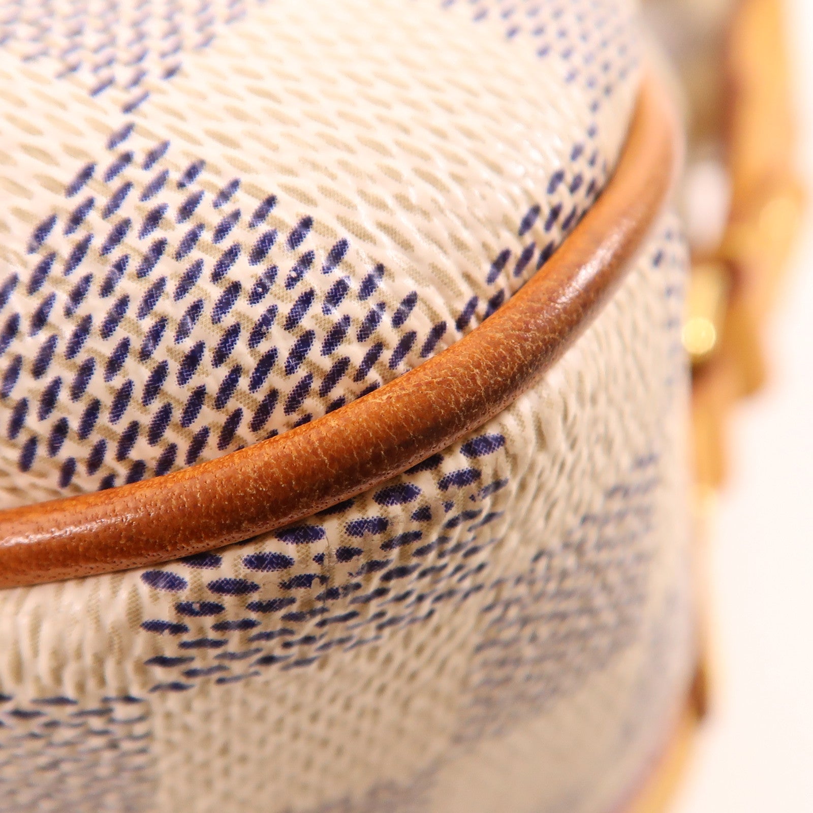 LOUIS VUITTON 【激減優惠】Damier Azur Stresa PM金扣肩背袋