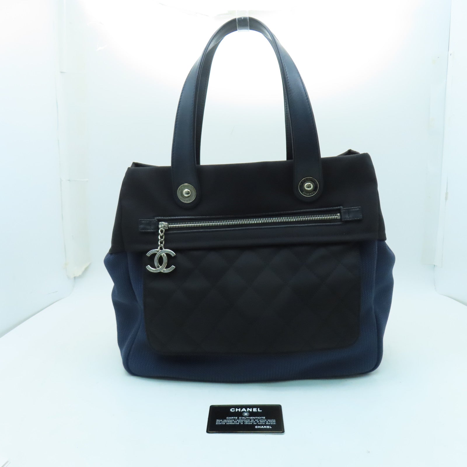 CHANEL 【激減優惠】菱格帆布Tote Bag銀扣手挽袋藍色/黑色