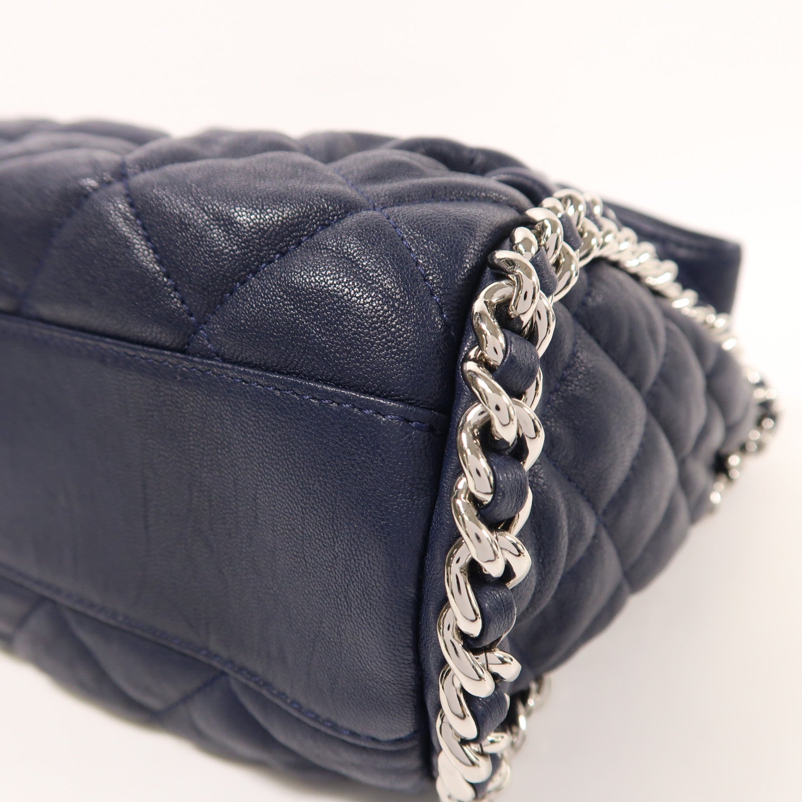 CHANEL 牛皮皮革Chain Shoulder銀扣鏈帶肩背袋
