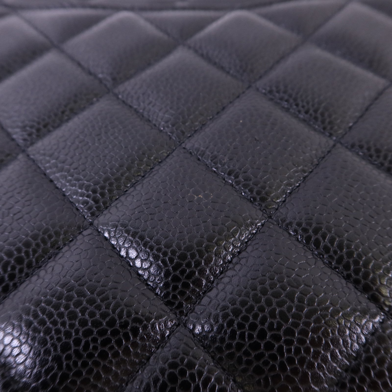 CHANEL 牛皮皮革Maxi Classic銀扣鏈帶肩背袋