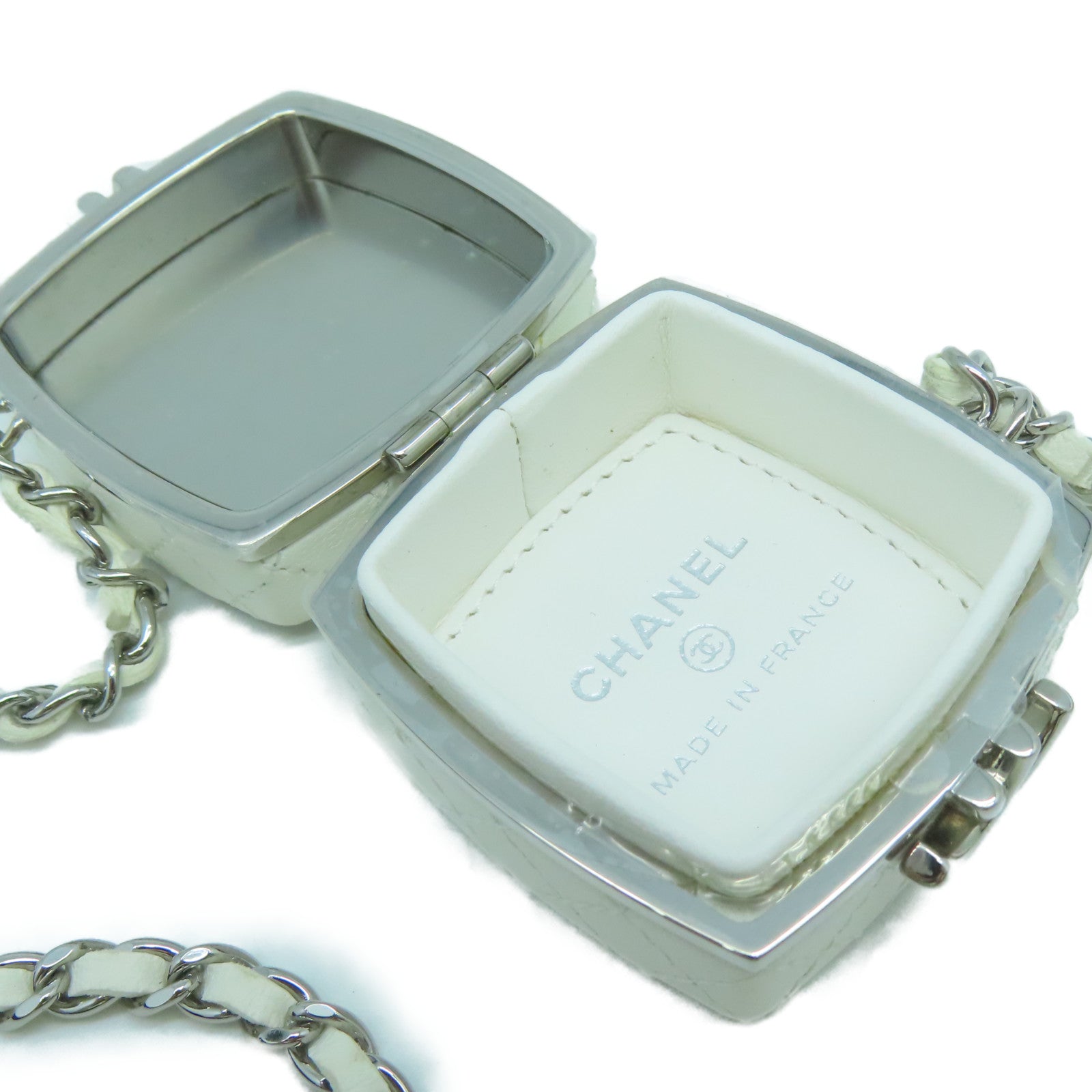 CHANEL 【激減優惠】菱格牛皮皮革Acc Chain Case銀扣白色