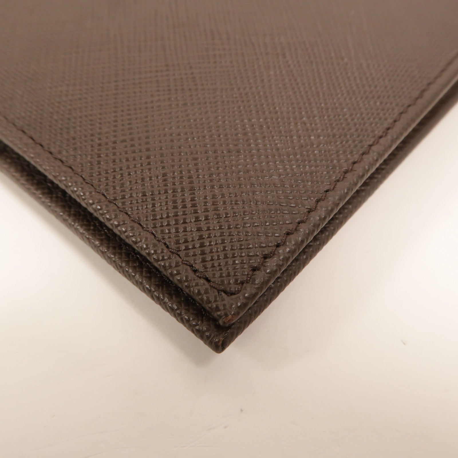 PRADA Saffiano皮革Fold Wallet錢包
