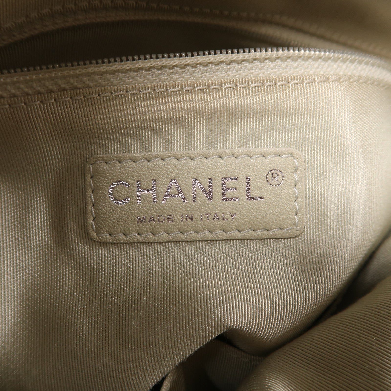 CHANEL 牛皮皮革Chain Shoulder銀扣鏈帶肩背袋