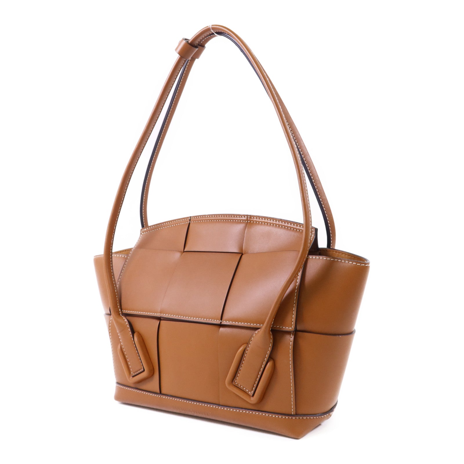 BOTTEGA VENETA 牛皮皮革Arco 33金扣肩背袋