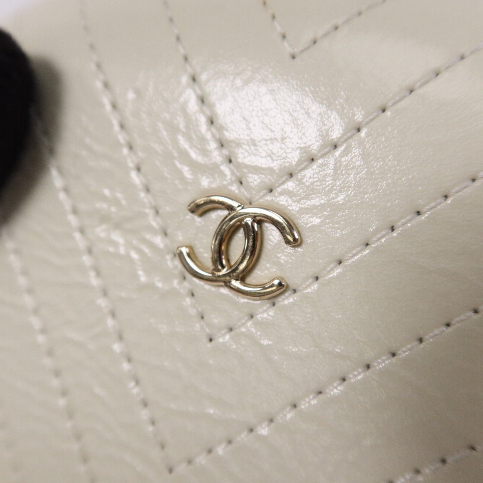 CHANEL 牛皮皮革La Pausa Evening Bag金扣鏈帶肩背袋