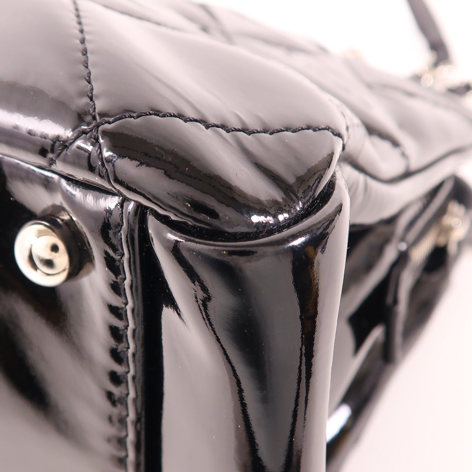 CHANEL CC SHW Chain Shoulder Bag Patent Leather Black