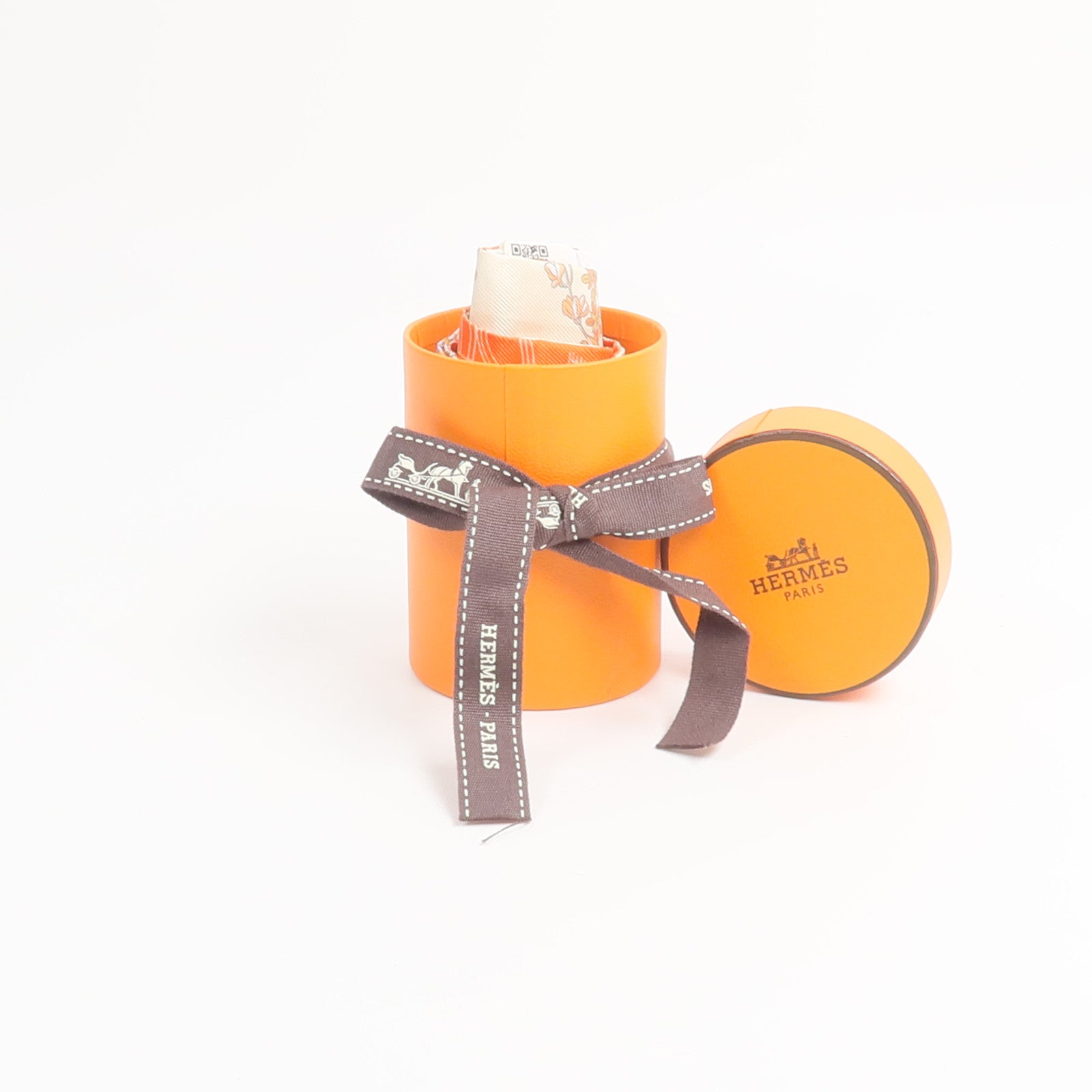 HERMES 絲質Brides de Gala en Fleurs Twilly絲巾Vanille/Orange/Kaki