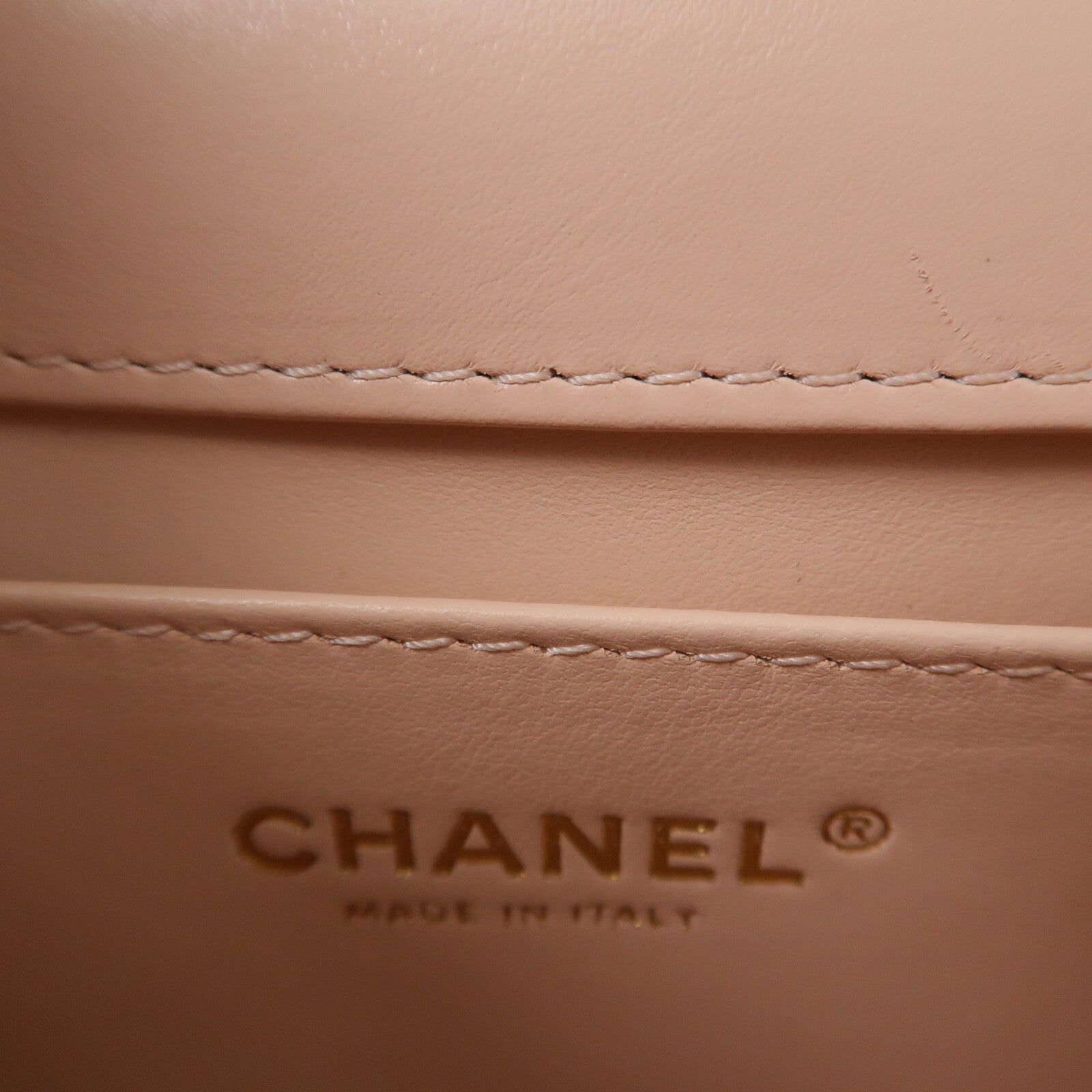 CHANEL 牛皮皮革Mini Flap Bag鏈帶肩背袋