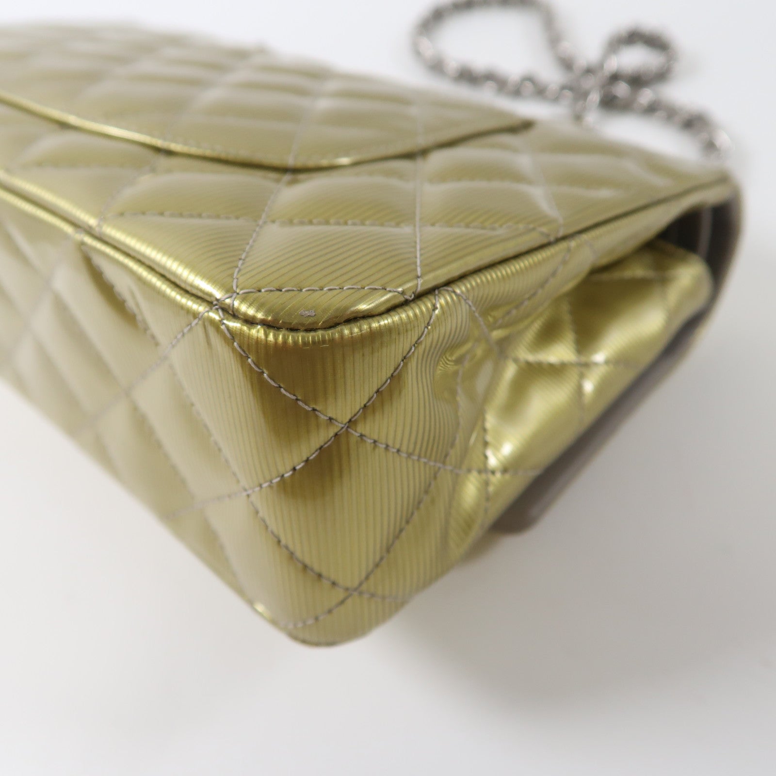 CHANEL 【激減優惠】漆皮皮革Chain Shoulder銀扣鏈帶肩背袋金色