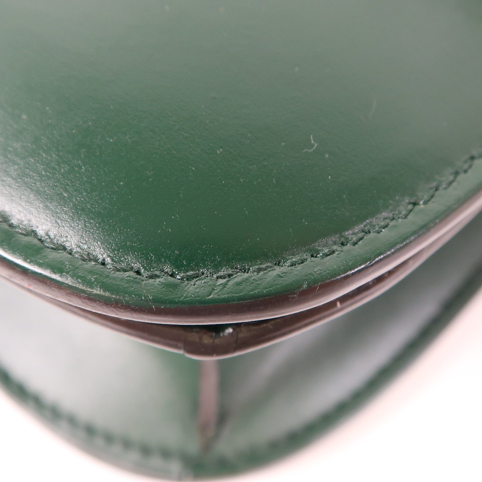 CELINE 牛皮皮革Classic Box金扣肩背袋