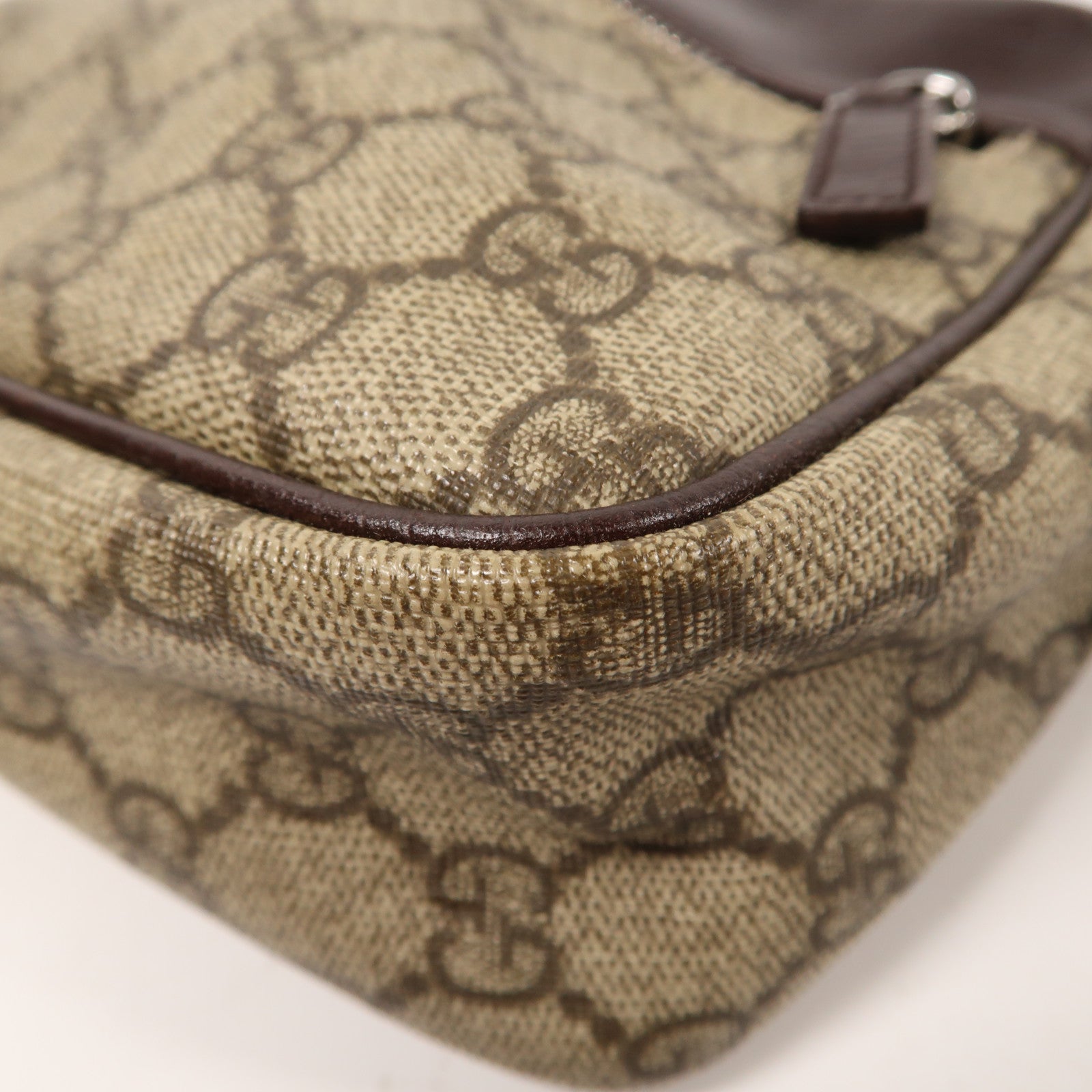GUCCI 塗層帆布Supreme Crossbody Shoulder Bag銀扣肩背袋啡色