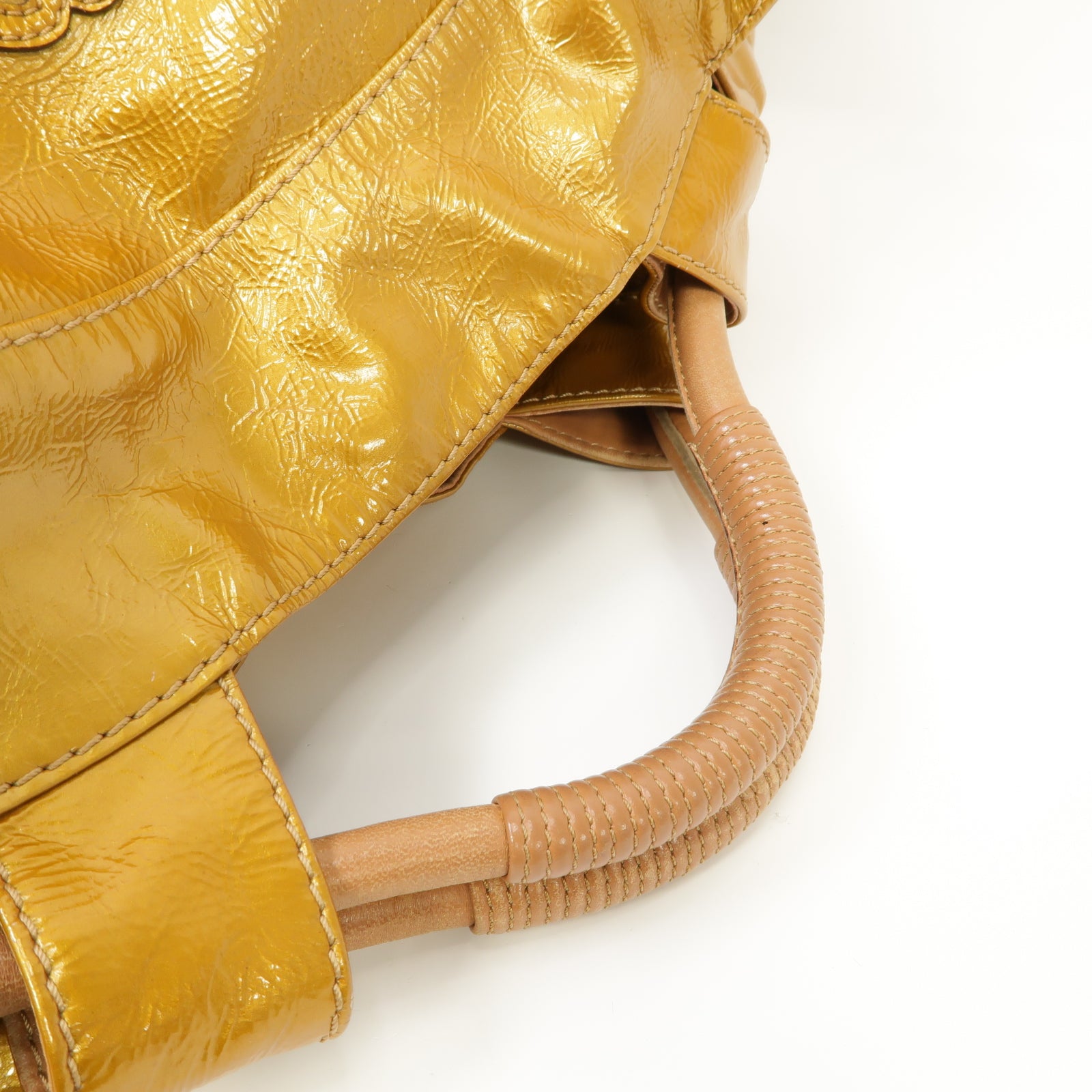 LOEWE 漆皮皮革Vintage Handbag金扣手挽袋金色