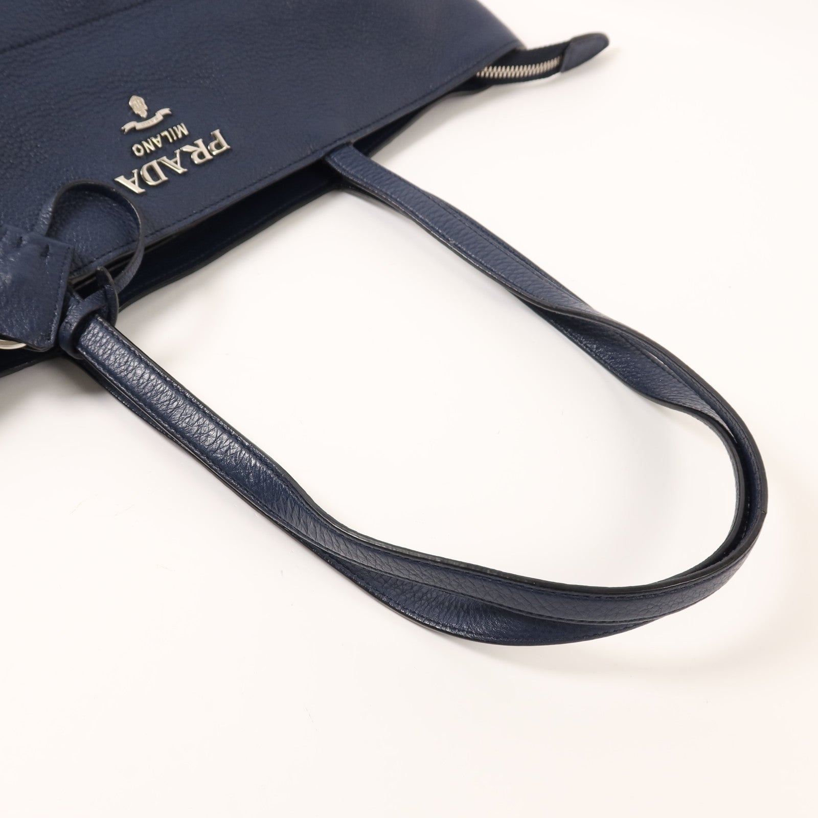 PRADA 牛皮皮革Tote Bag銀扣手挽袋