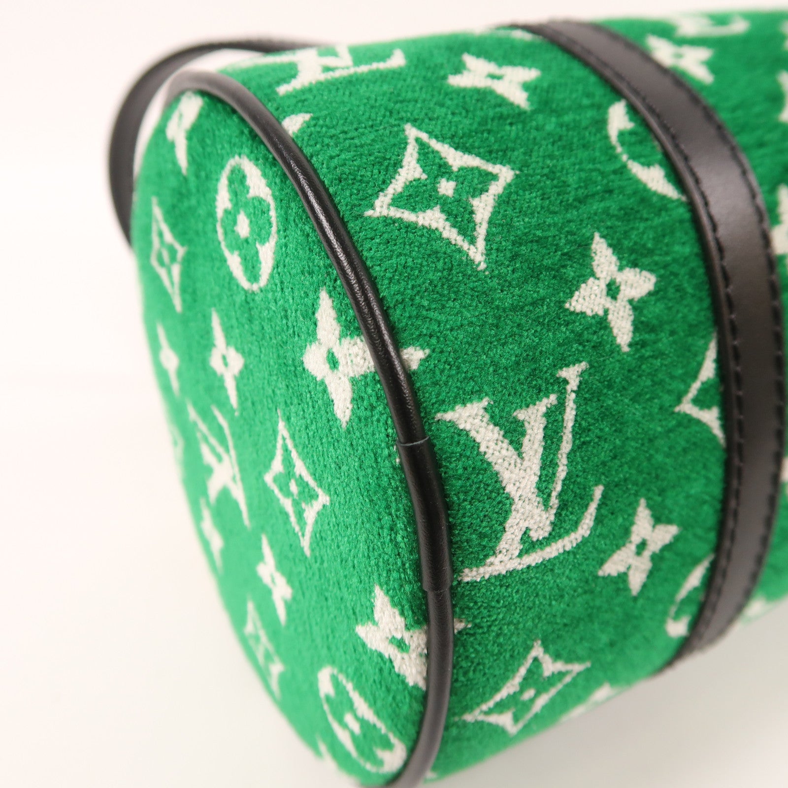 LOUIS VUITTON Monogram Jacquard Velvet Papillon金扣肩背袋綠色