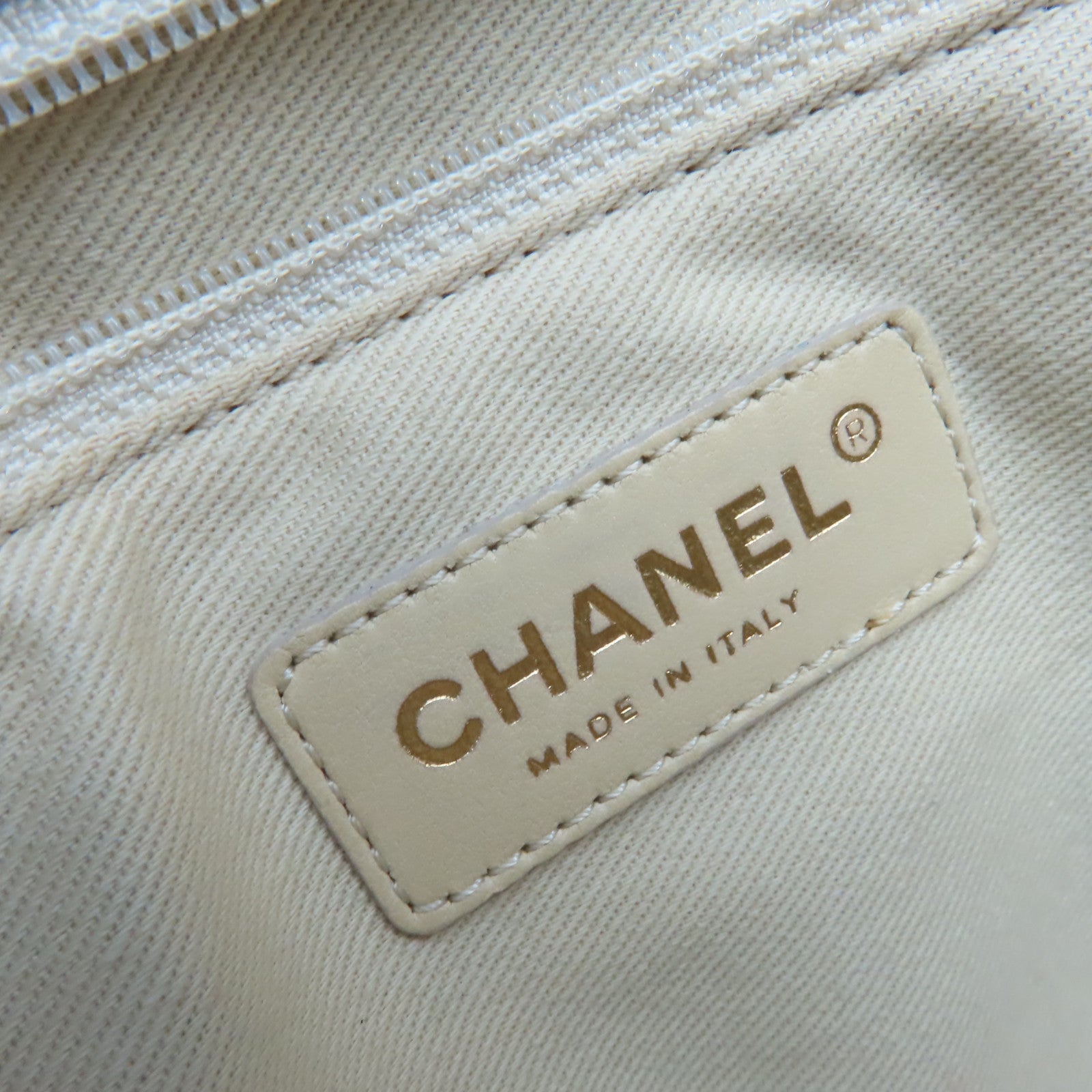 CHANEL 【激減優惠】漆皮Chain Shoulder Bag金扣鏈帶肩背袋黑色