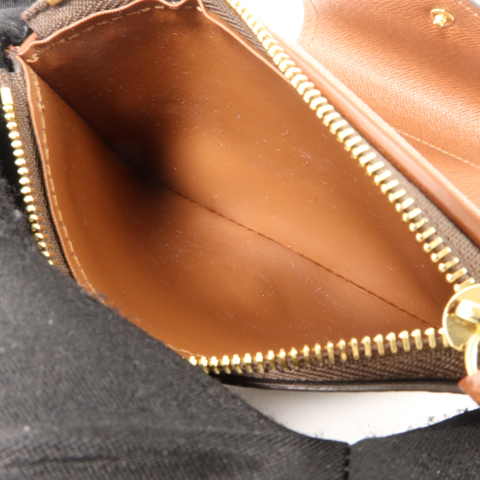LOUIS VUITTON Monogram Victorine Walle金扣t錢包