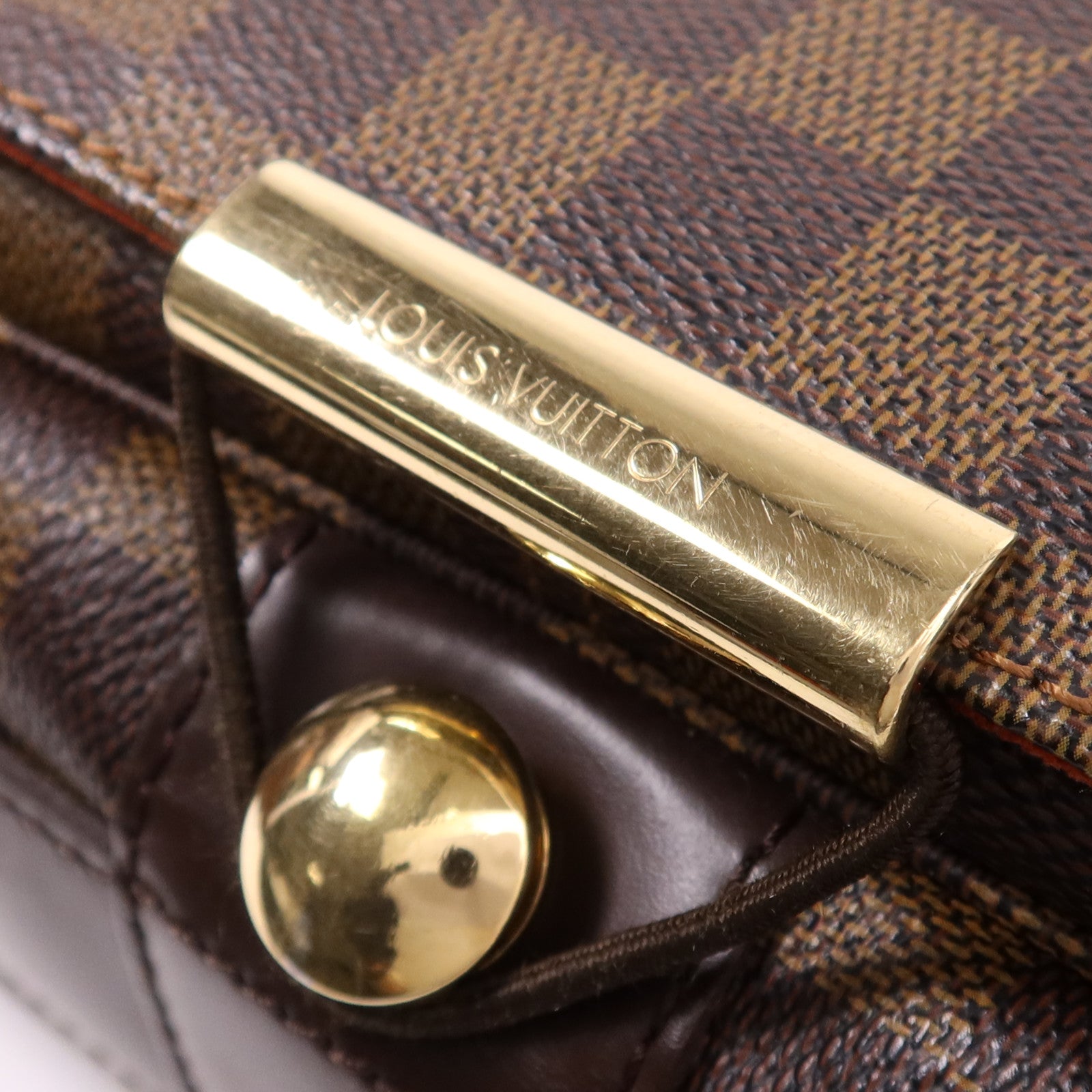 LOUIS VUITTON Damier Bastille金扣肩背袋