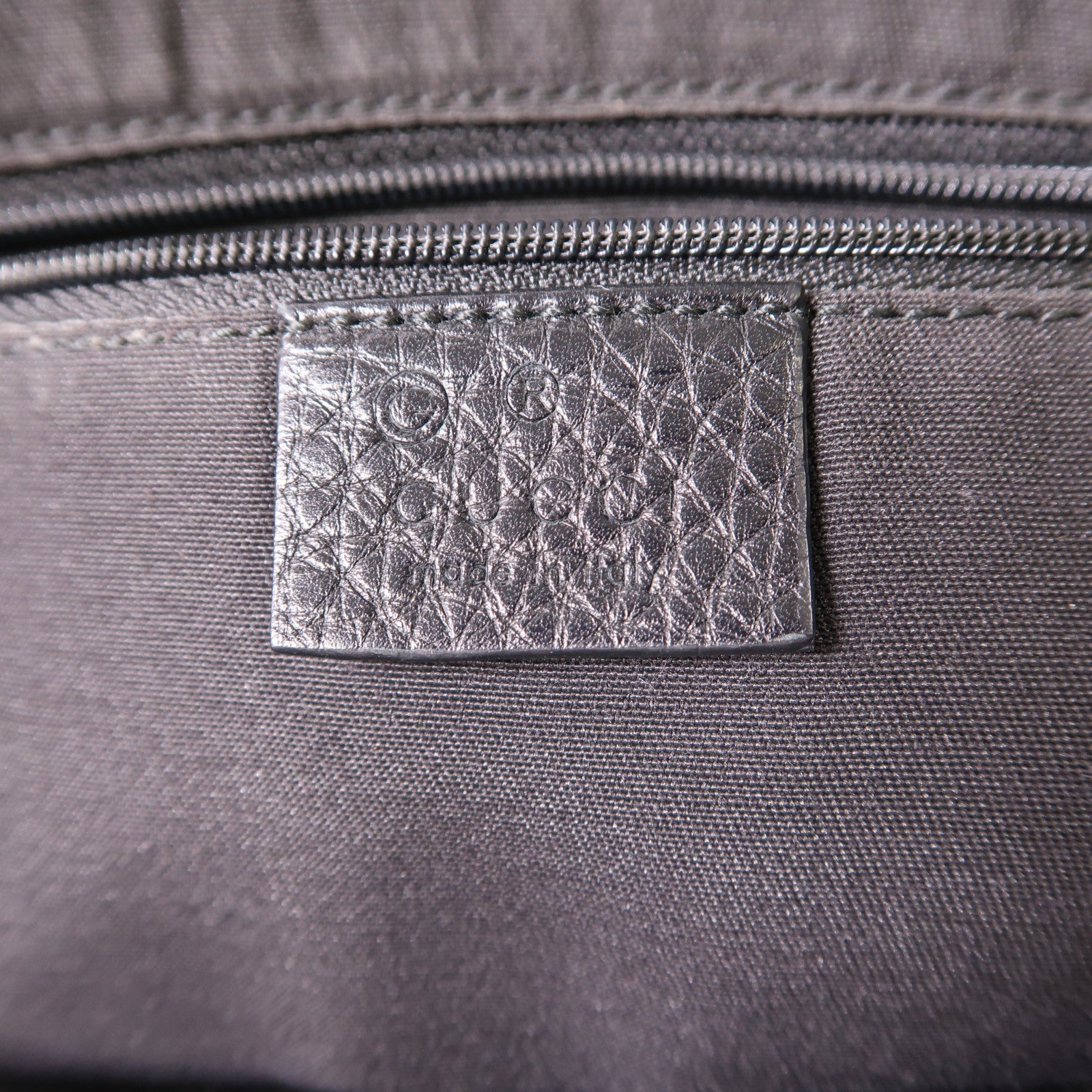 GUCCI 帆布Shoulder Bag銀扣肩背袋