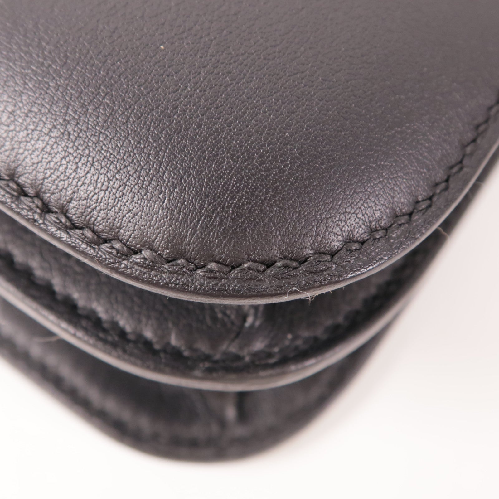 HERMES Swift皮革Constance 24銀扣肩背袋黑色