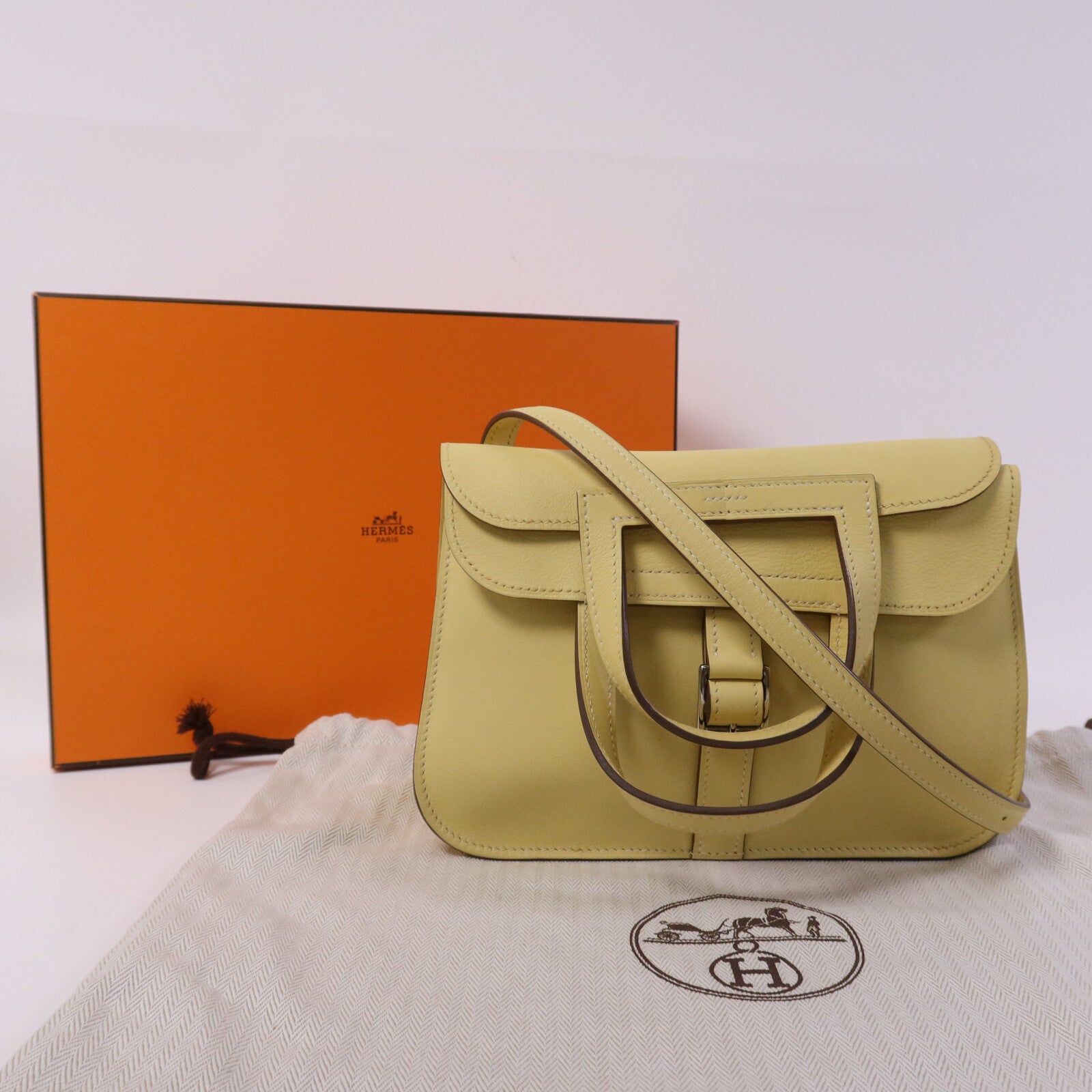 HERMES Swift皮革Mini Halzan銀扣手挽肩背兩用袋Jaune Poussin