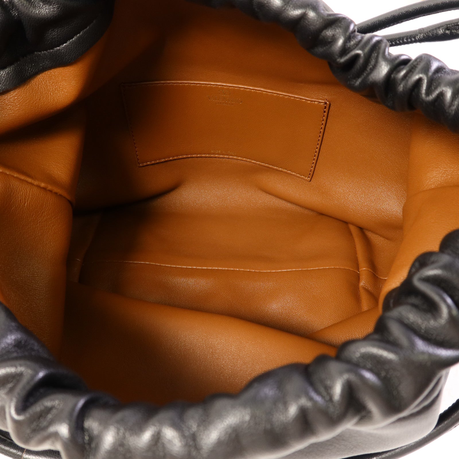 Valentino 羊皮皮革Pour Bucket Bag金扣肩背袋