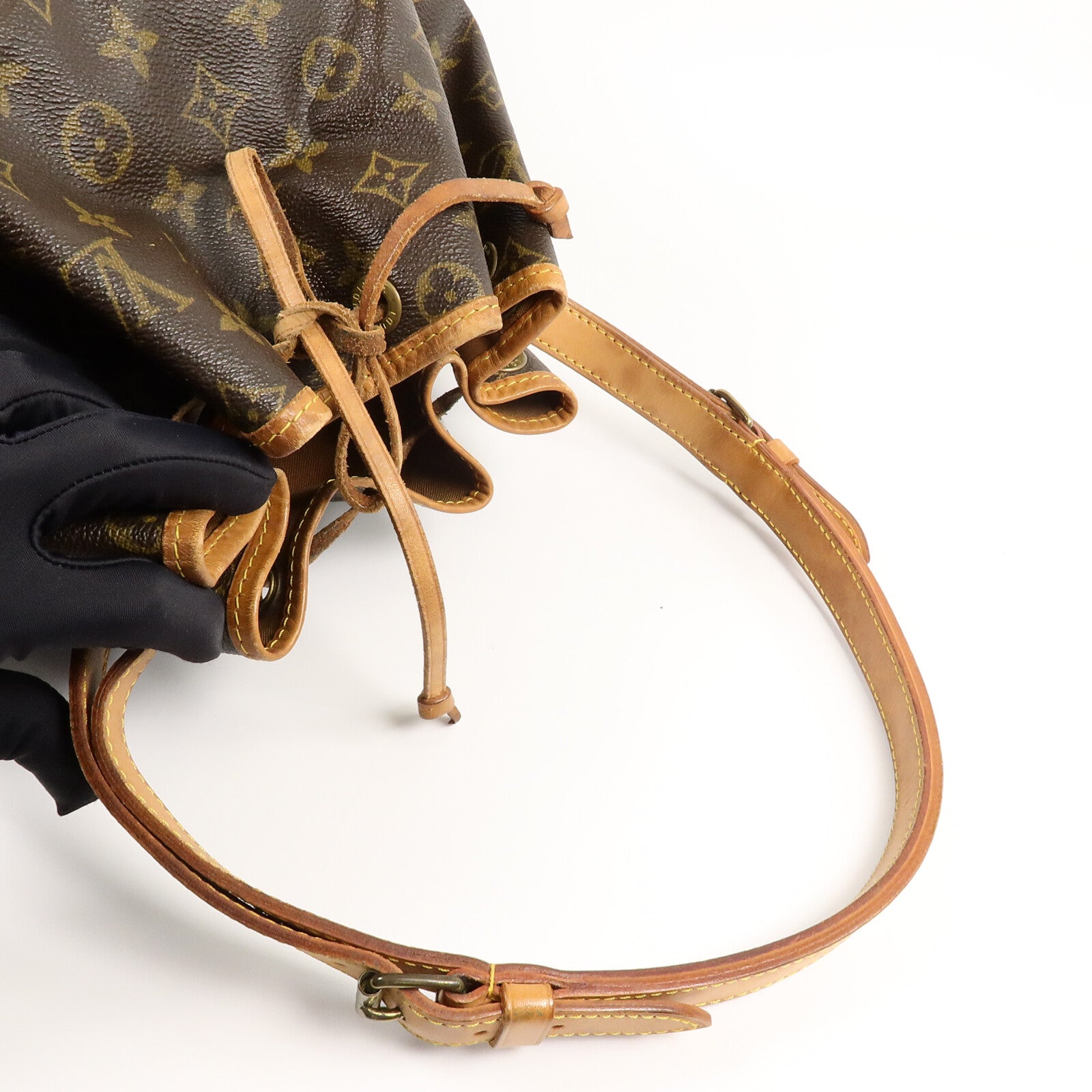 LOUIS VUITTON Monogram Noe Bucket Bag肩背袋