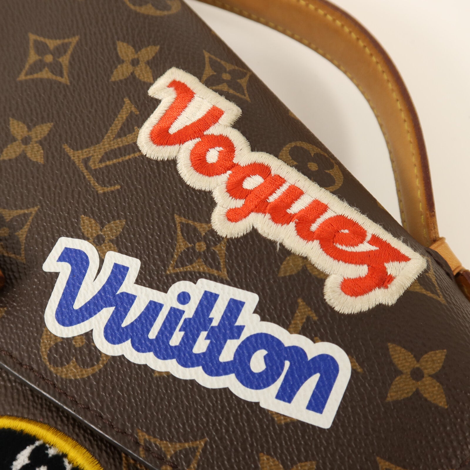LOUIS VUITTON Monogram Patches Pochette Metis金扣手挽肩背兩用袋