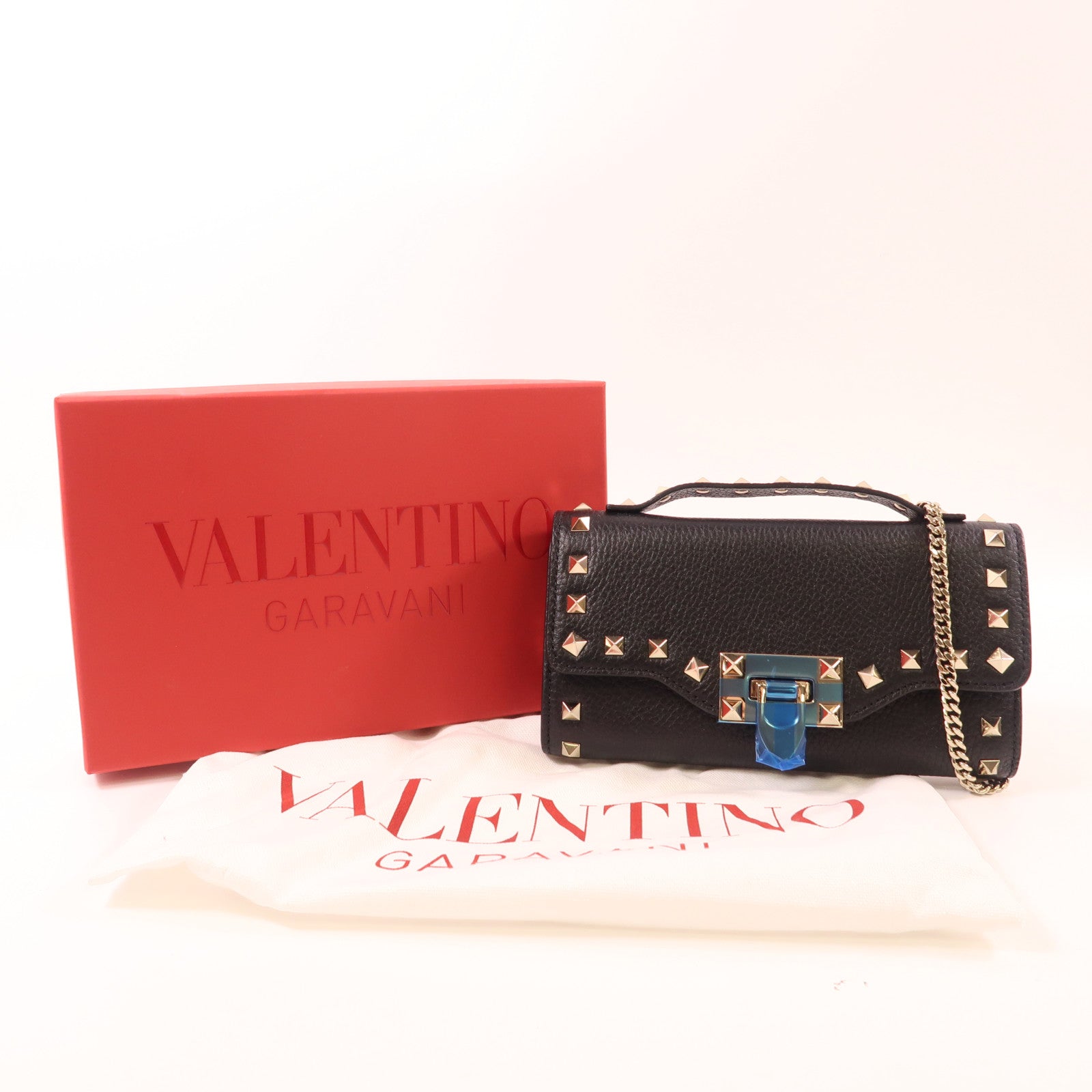 Valentino 牛皮皮革Rockstud WOC肩背袋