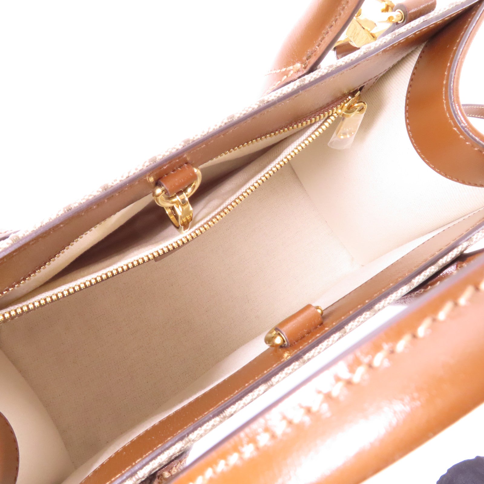 GUCCI 【激減優惠】塗層帆布GG SUPREME Shoulder Bag金扣手挽肩背兩用袋啡色