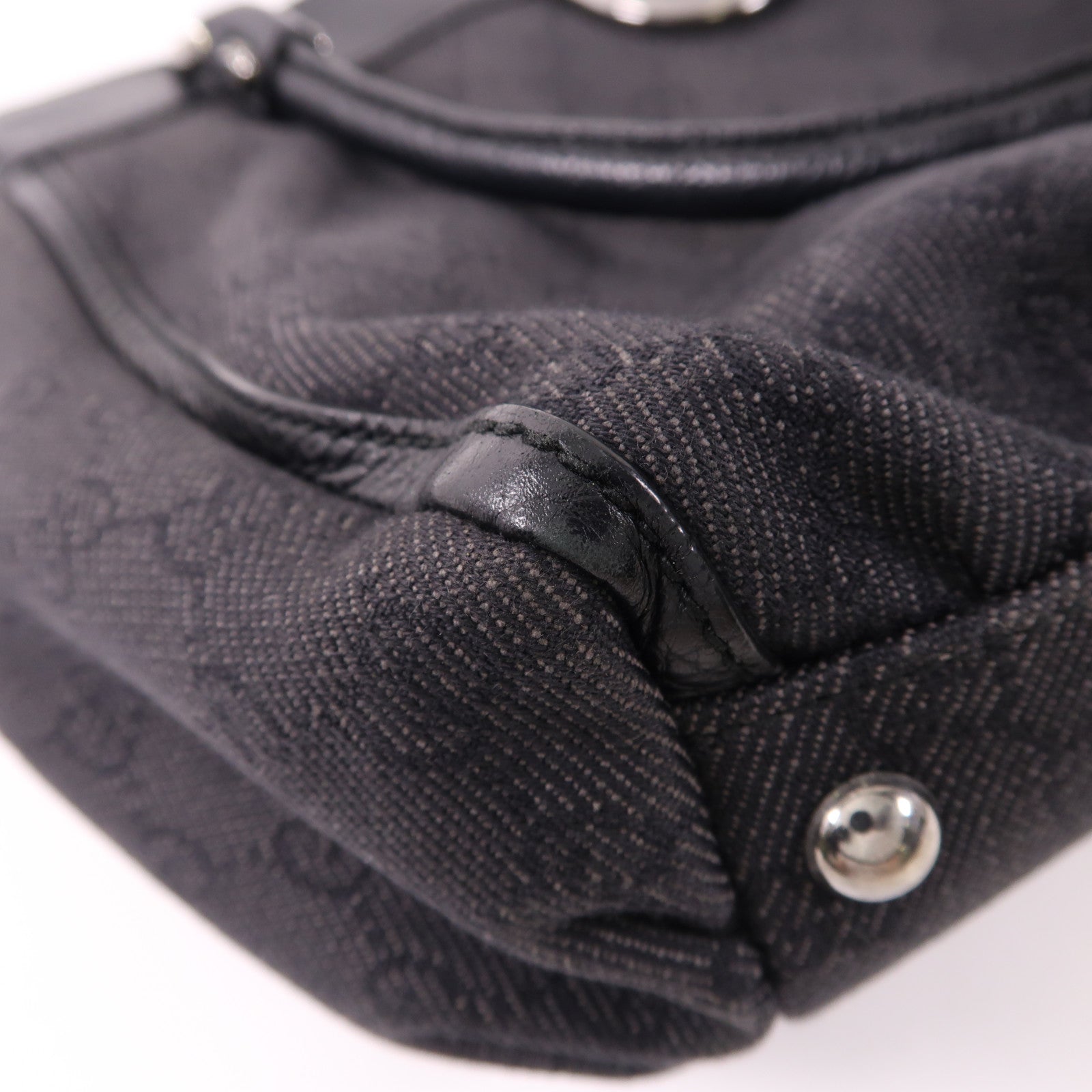 GUCCI 帆布Shoulder Bag銀扣肩背袋