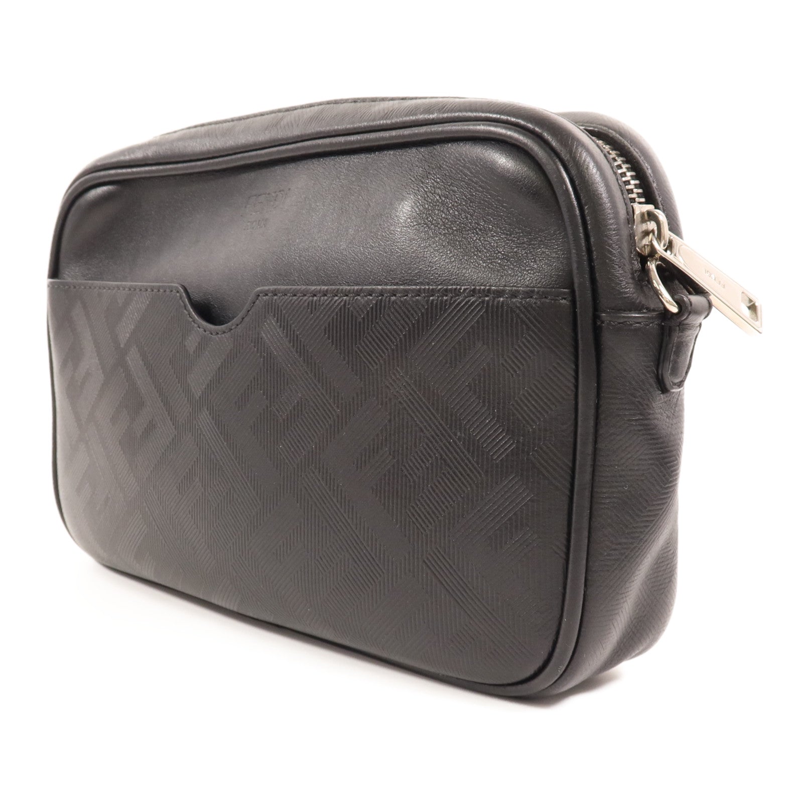 FENDI 皮革Camera Bag銀扣肩背袋