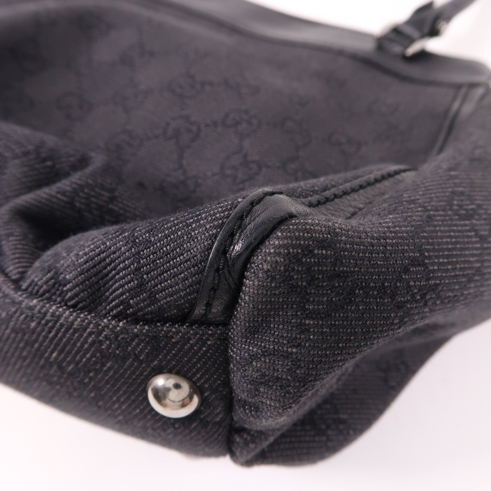 GUCCI 帆布Shoulder Bag銀扣肩背袋