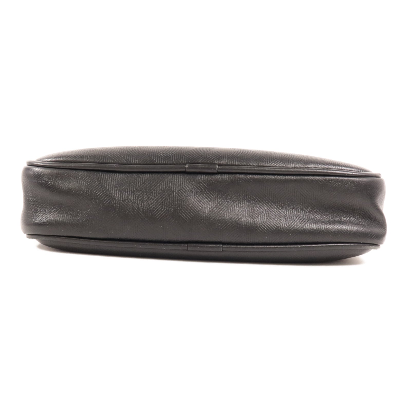 FENDI 皮革Camera Bag銀扣肩背袋