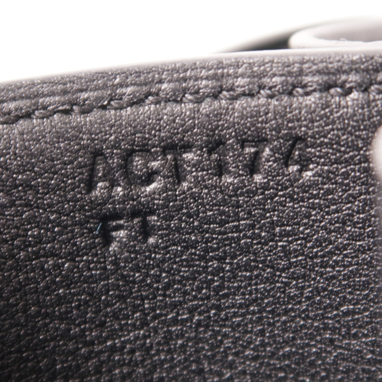 HERMES Swift皮革Constance 24銀扣肩背袋黑色